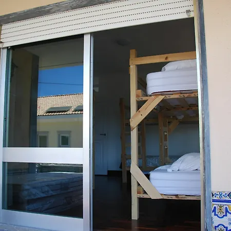 Hostel Carcavelos Surf Hostel