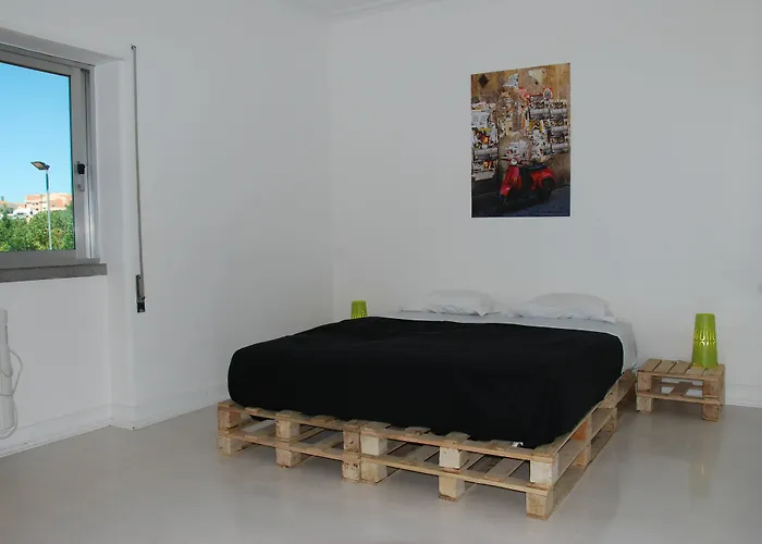 Sun & * Carcavelos (Lisbon)