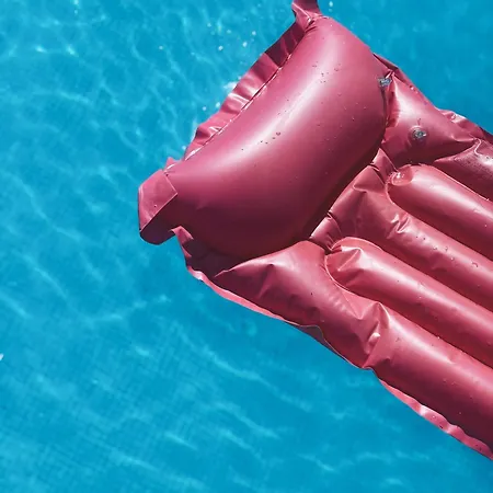 Хостел Sun & Каркавелуш