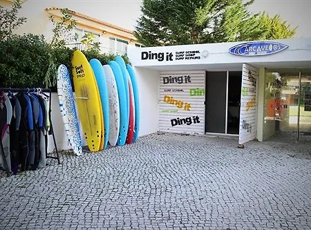 Carcavelos Hostel *