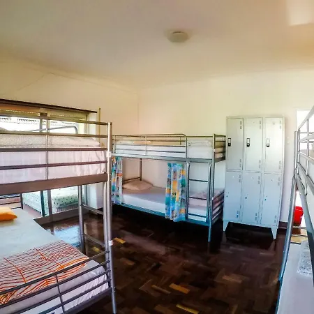 Carcavelos Hostel Hostel