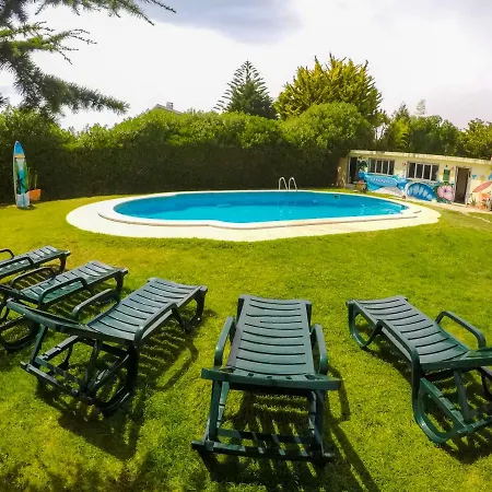 Carcavelos Hostel Hostel