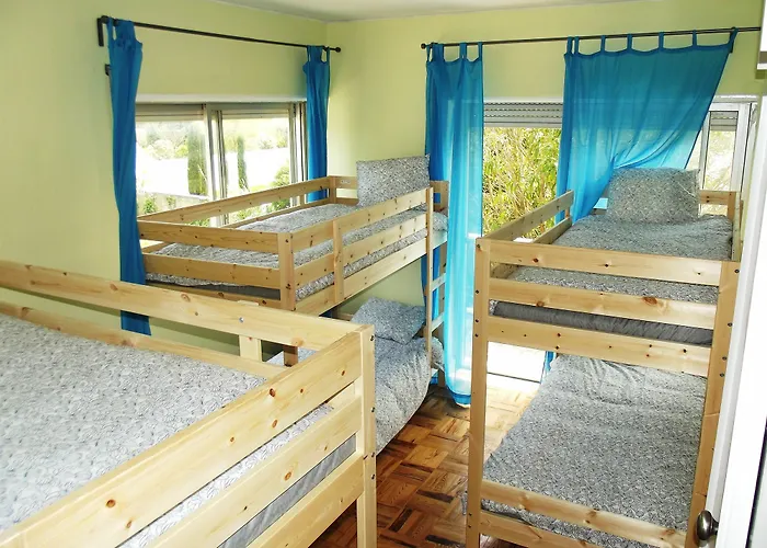 Hostel Sun & Carcavelos (Lisbon)